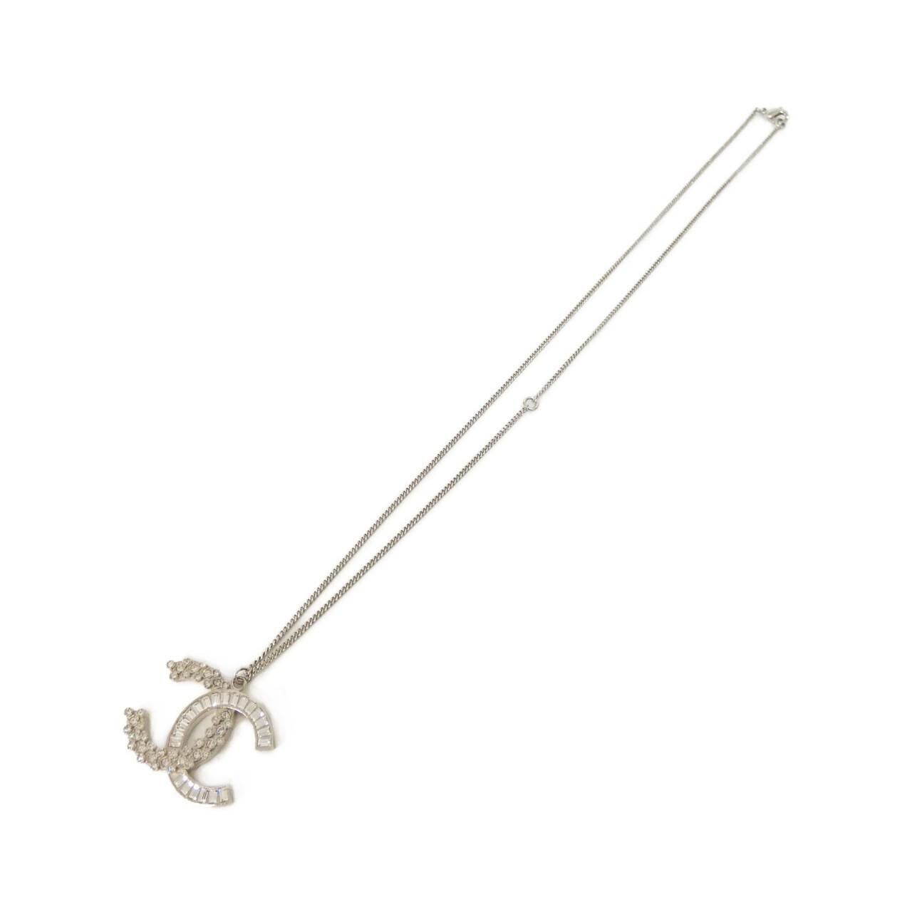 Chanel Necklace Silver — view 2