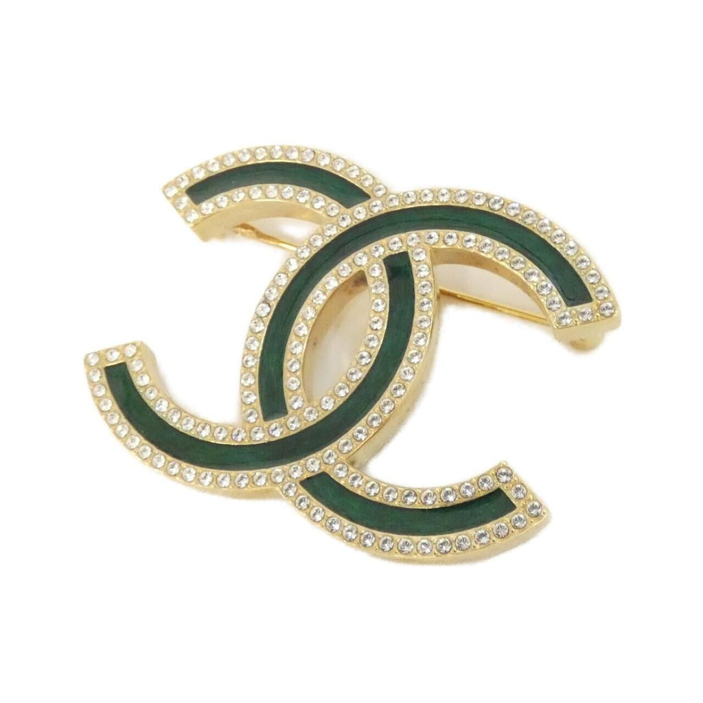 Chanel Brooch Gold