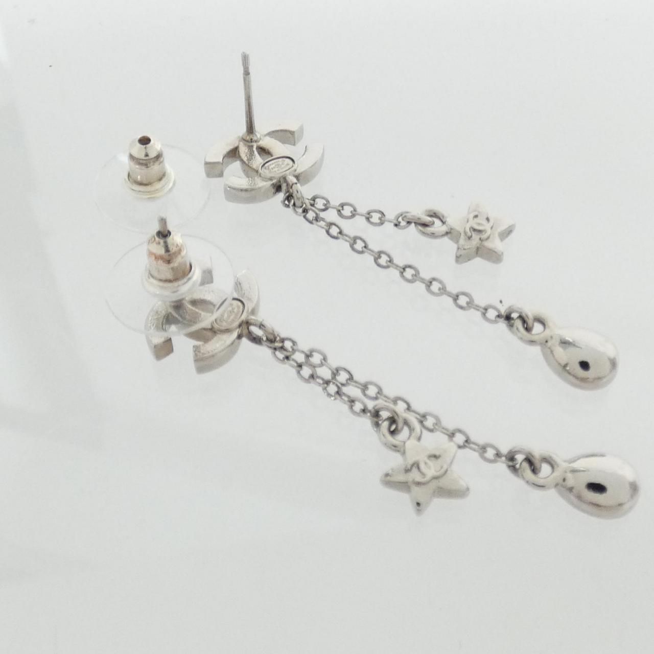 Chanel Earrings Silver — view 3