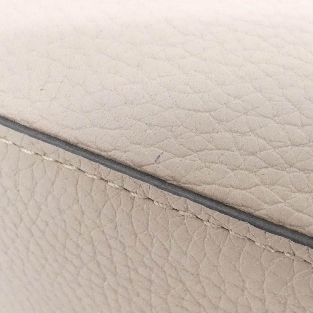 Louis Vuitton Capucines BB — view 3