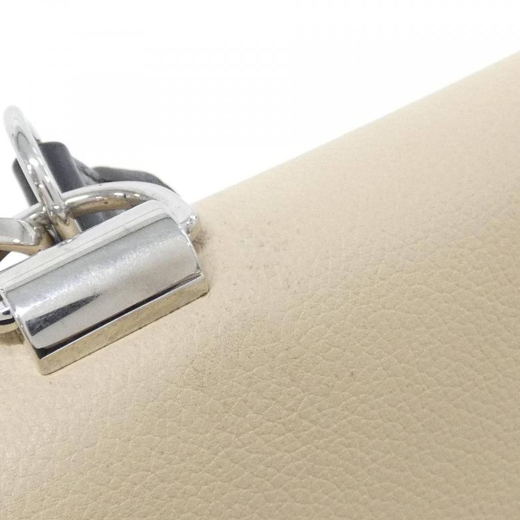 Louis Vuitton Lockme Cartable — view 6