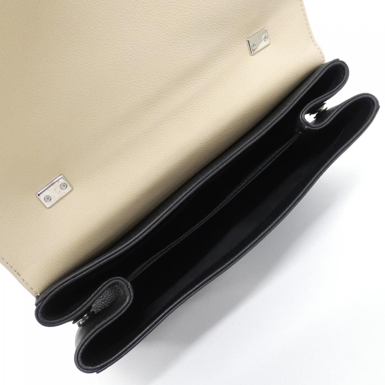 Louis Vuitton Lockme Cartable — view 9