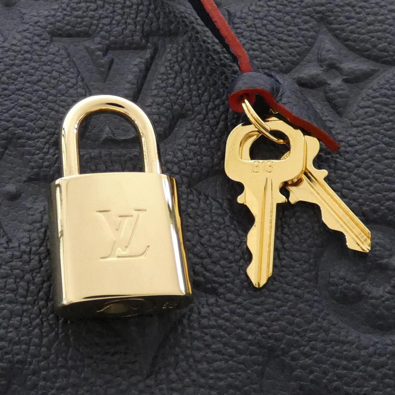 Louis Vuitton Monogram Empreinte Montaigne BB — view 3