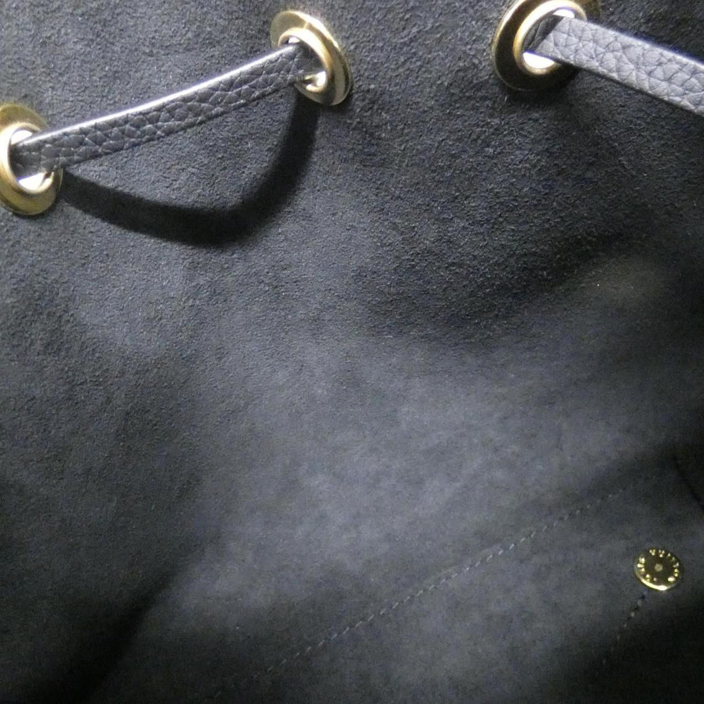 Louis Vuitton Mahina Bella Shoulder — view 6