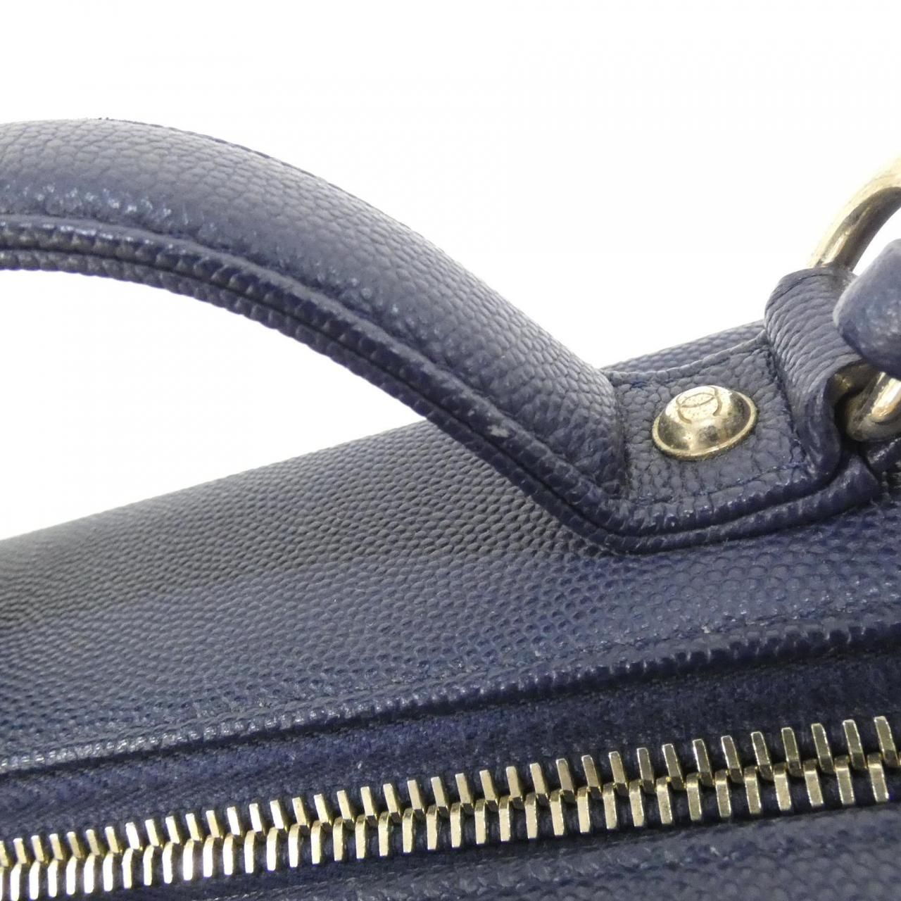 Chanel Shoulder Bag Navy — view 6
