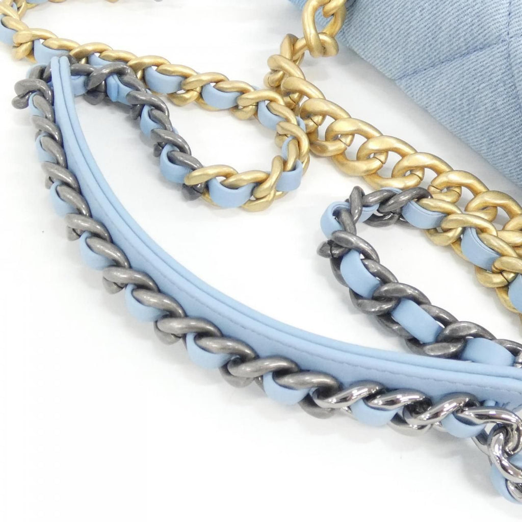 Chanel 19 Line Shoulder — view 4