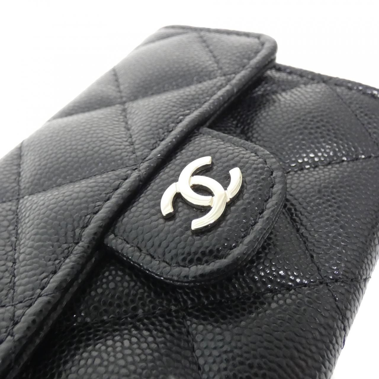 Chanel Timeless Classic Line Chain Clutch — view 4