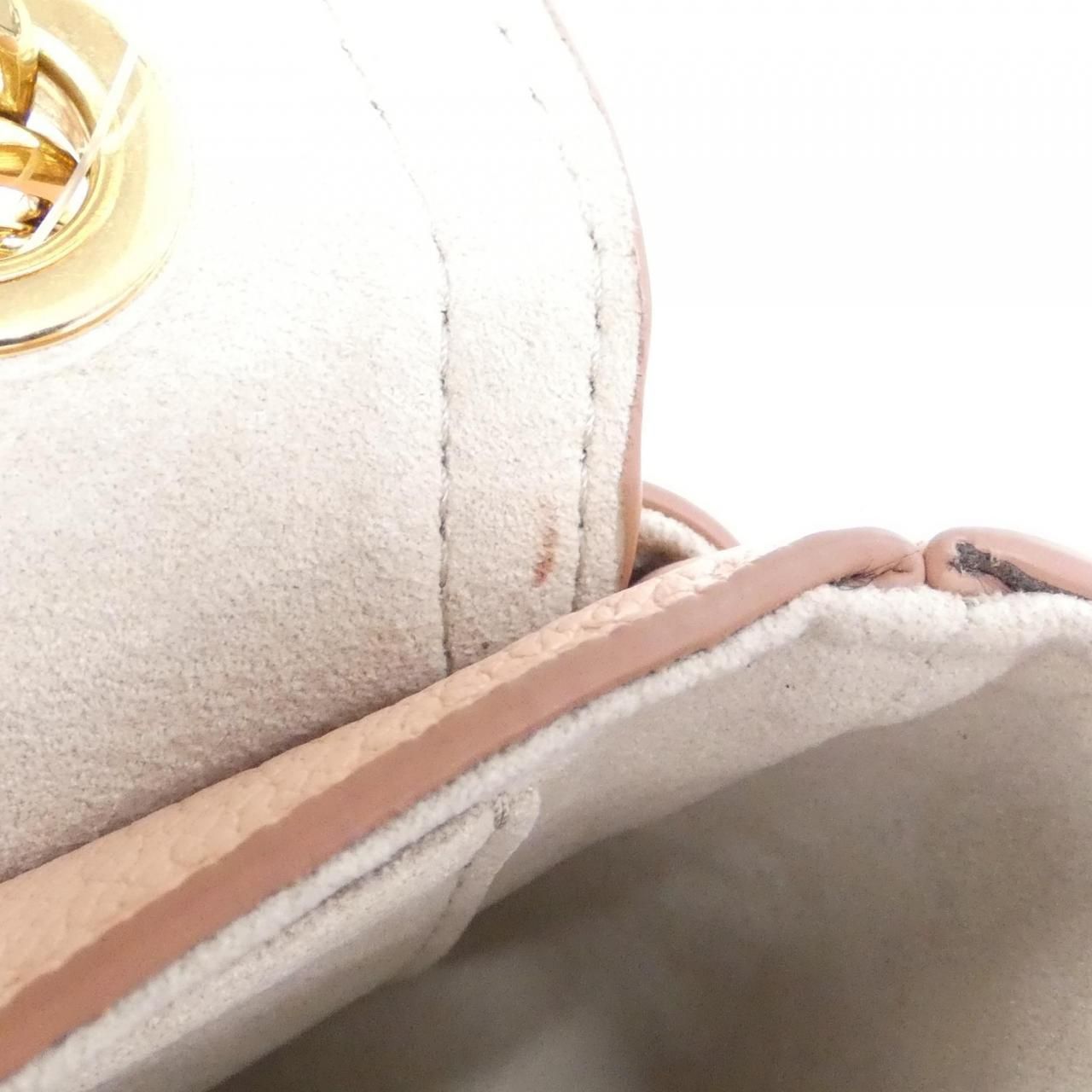 Louis Vuitton Lockme East West Shoulder — view 7
