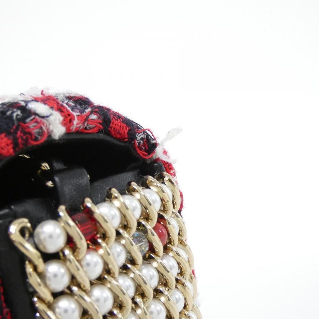 Chanel Shoulder Bag — view 5