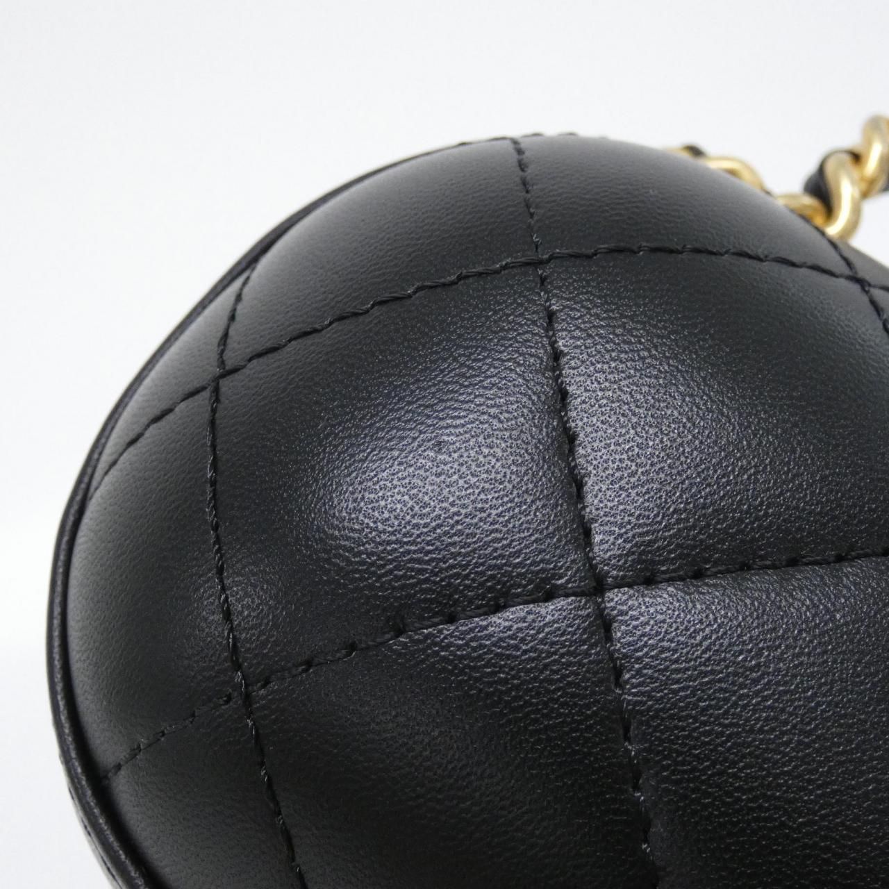 Chanel Bag Handbag Black — view 6