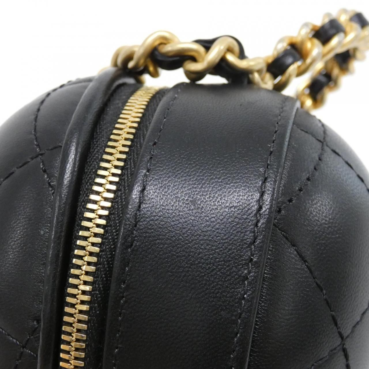 Chanel Bag Handbag Black — view 5