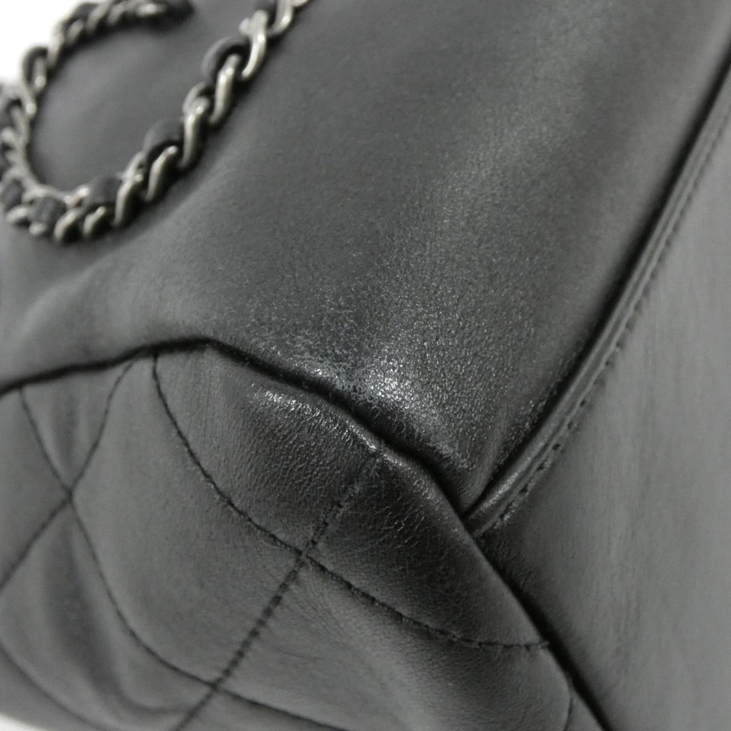 Chanel Bag Handbag Black — view 3
