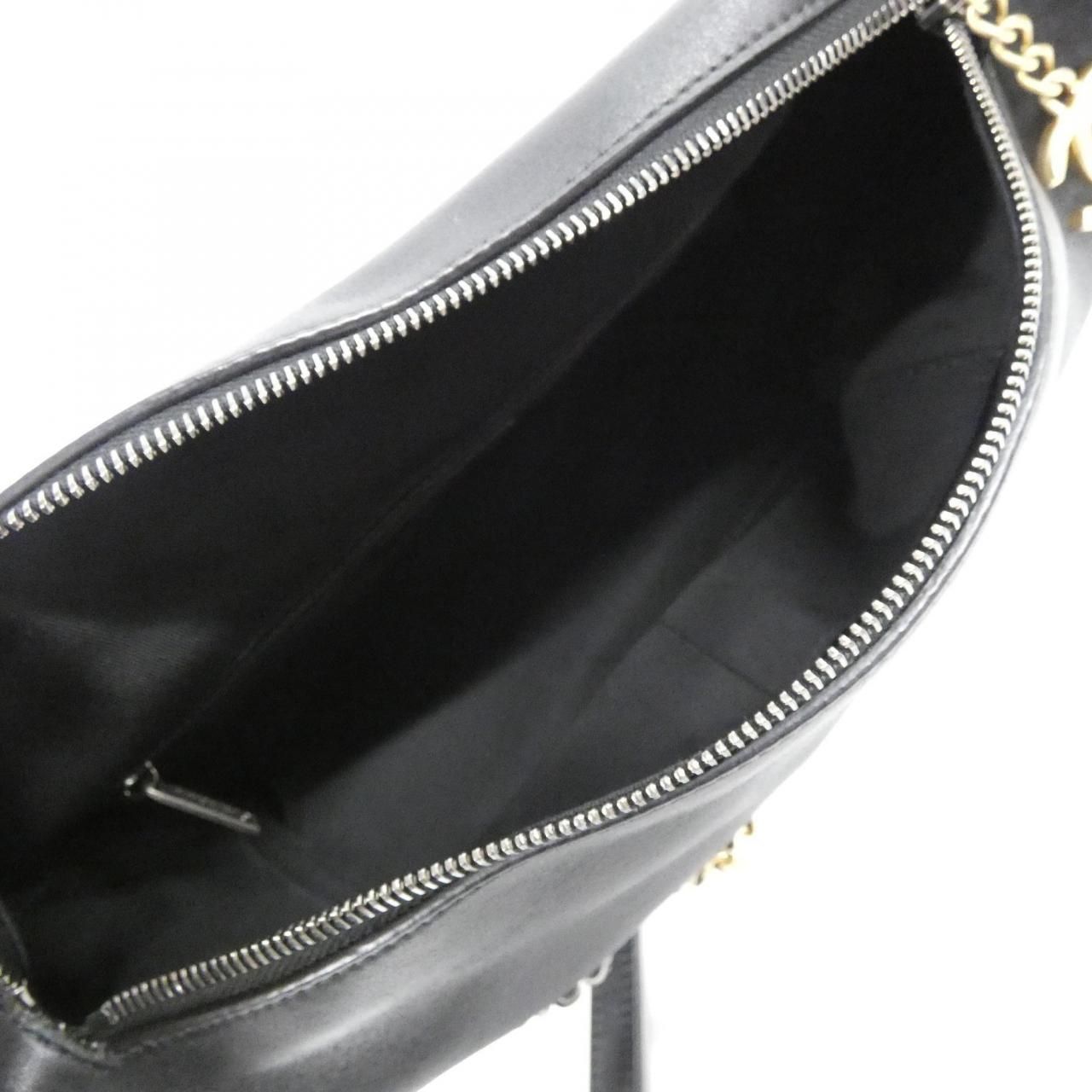 Chanel Bag Handbag Black — view 8