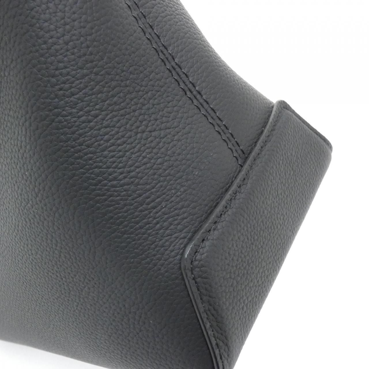 Louis Vuitton LV Aerogram Fast Line Tote — view 5