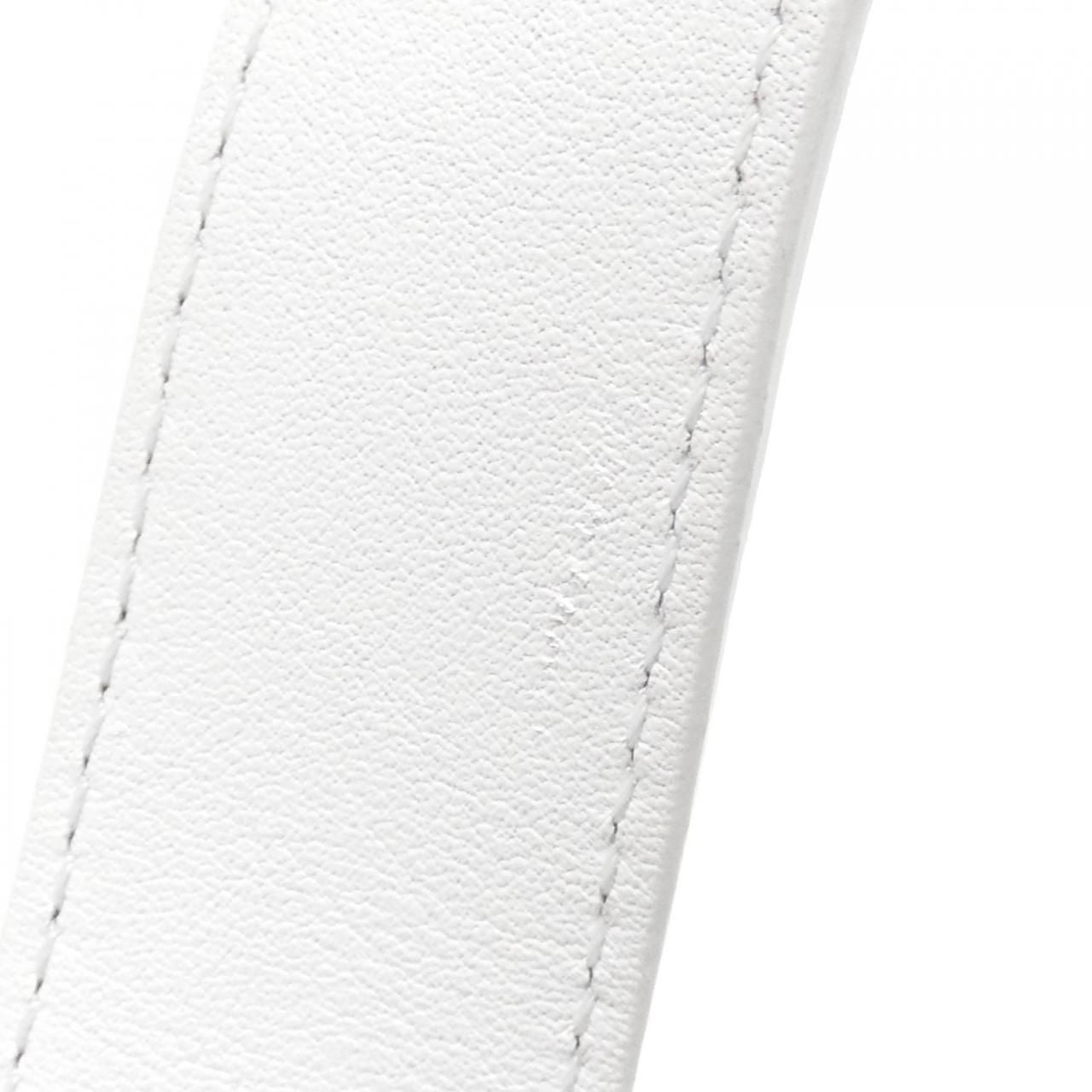 Chanel Bag Handbag White — view 7