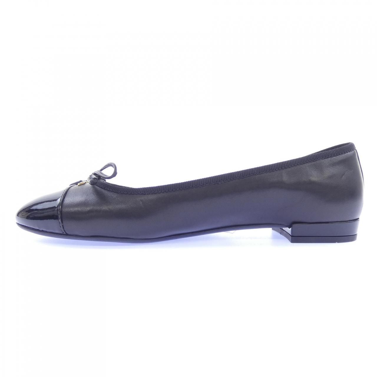 Prada Flat Sneakers Black — view 2
