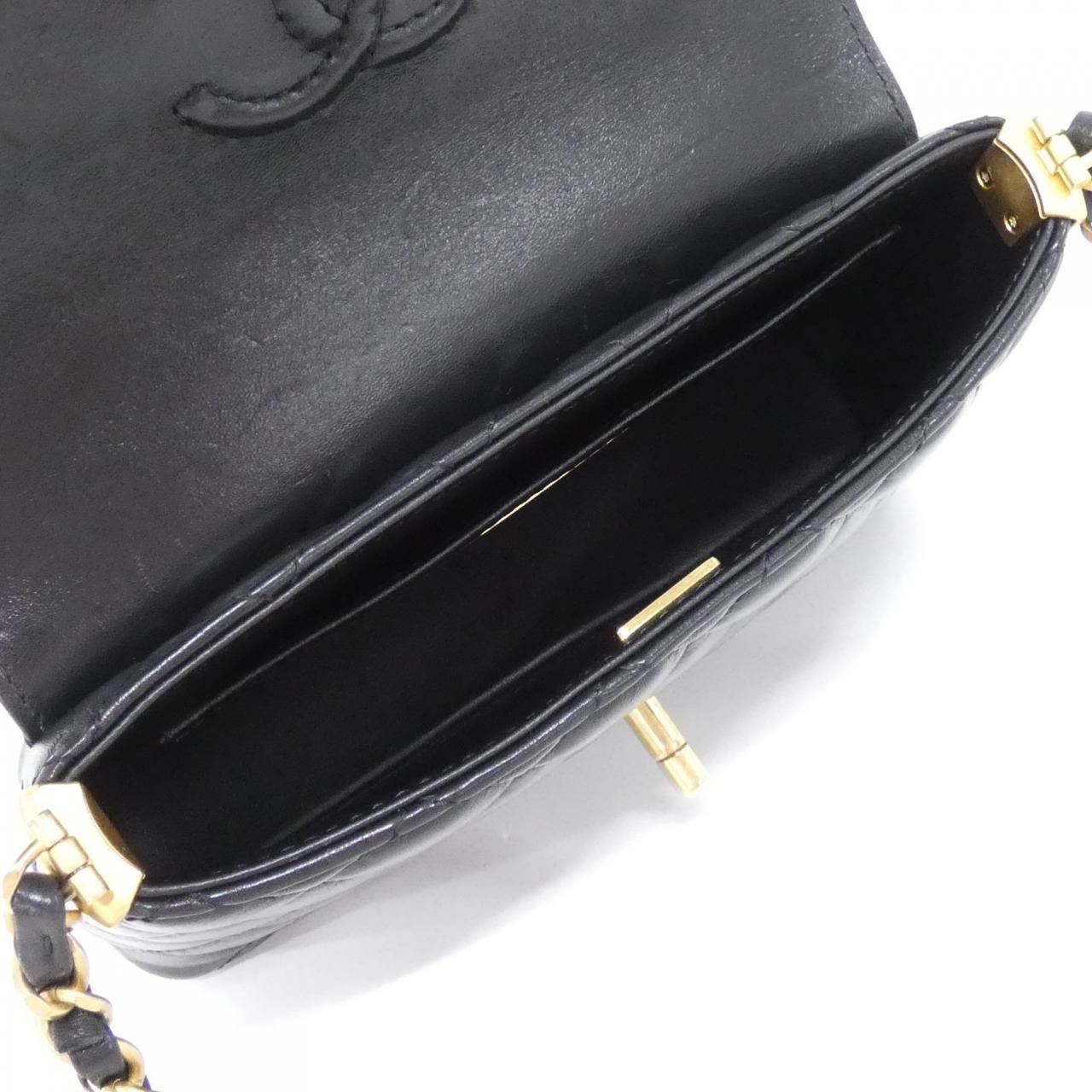 Chanel Bag Handbag Black — view 7