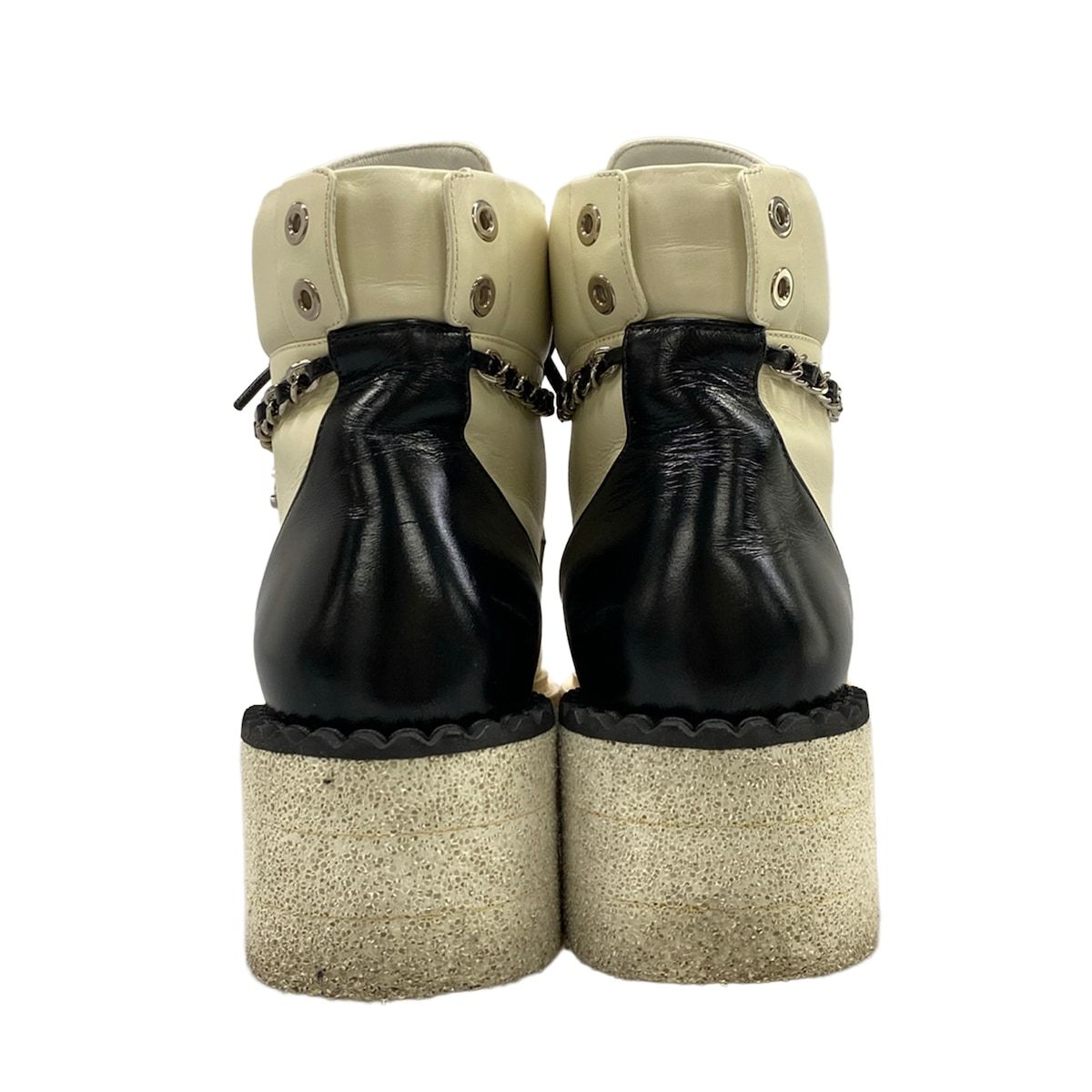 Chanel Short Boots 38.5 C Ivory Black Silver Chain CC Logo Leather — view 6