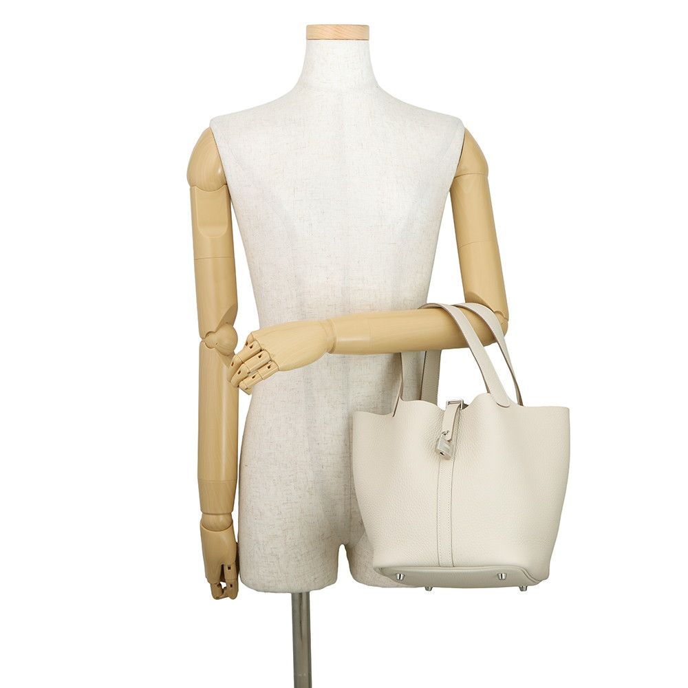 Hermes Handbag Picotin Lock MM Cles Silver Taurillon Clemence Tote — view 4