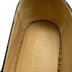 Chanel Espadrilles CC Logo Flat Shoes Patent Leather 37 Slip on Black — view 8