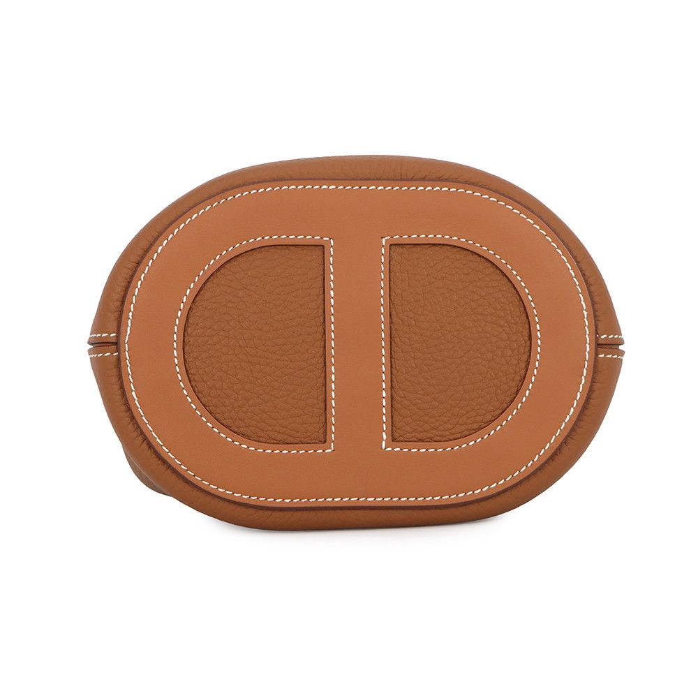 Hermes Tote in the Loop 18 Gold Taurillon Clemence Swift — view 3