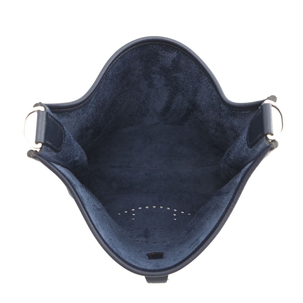 Hermes Shoulder Bag Evelyne 3 PM Blue Nuit Silver Taurillon Clemence — view 5