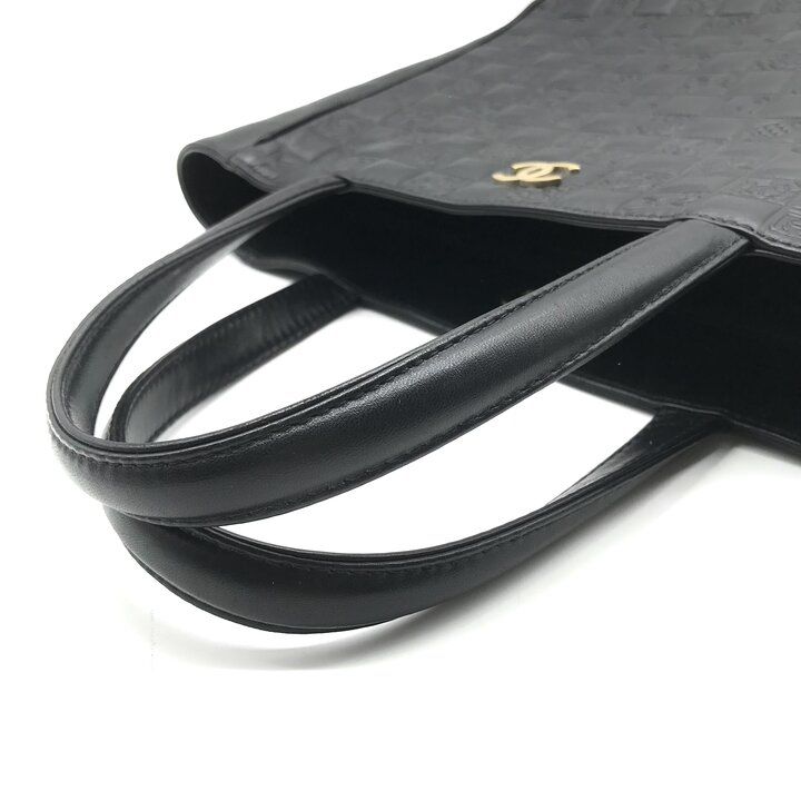Chanel CC Logo Icon Chocolate Bar Hand Black Purse — view 6