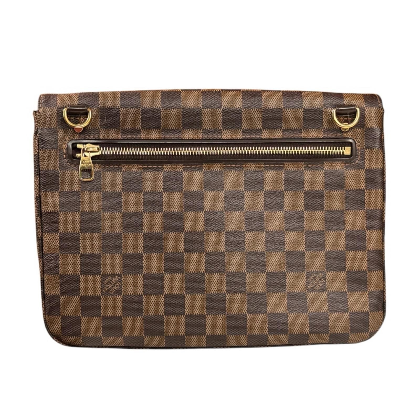 Louis Vuitton Hoxton GM Damier Shoulder Bag Canvas Brown — view 3