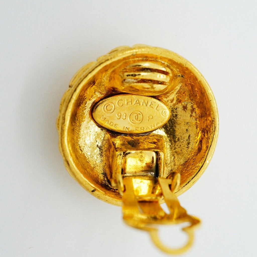 Chanel Earrings Vintage CC Logo Quilted Round — view 4