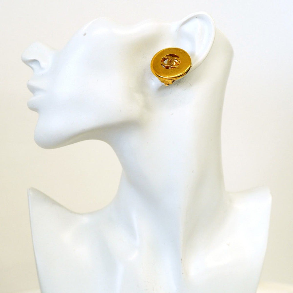 Chanel Earrings Vintage CC Logo Round — view 5
