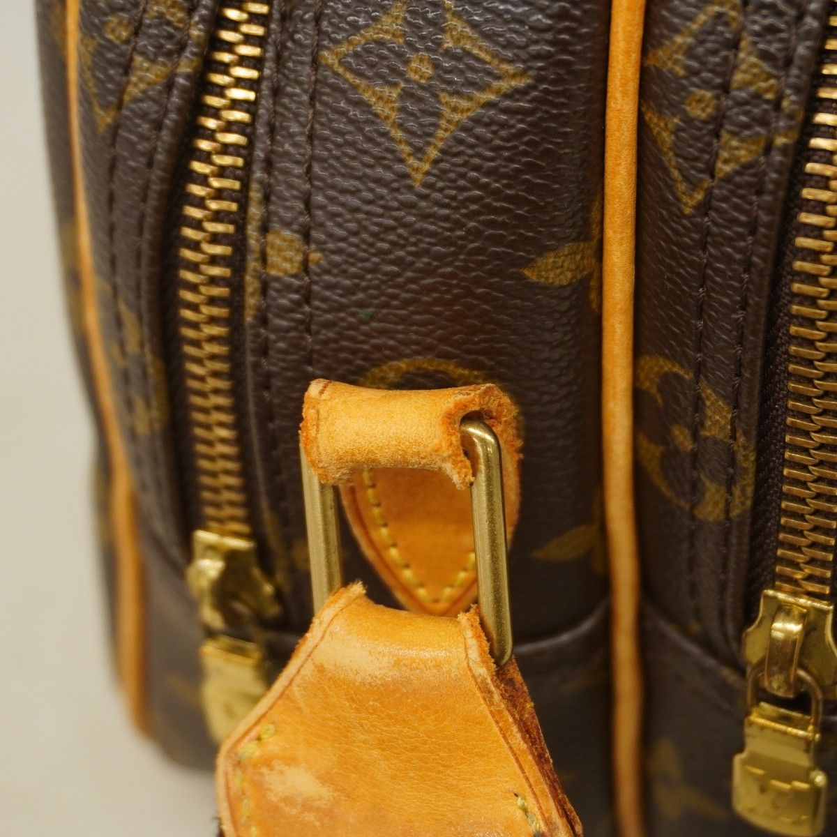 Louis Vuitton Shoulder Bag Monogram Reporter PM Brown — view 8