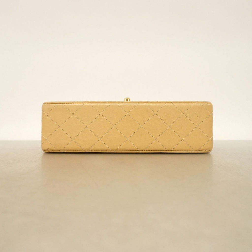 Chanel Shoulder Bag Quilted Lambskin Beige Gold — view 3