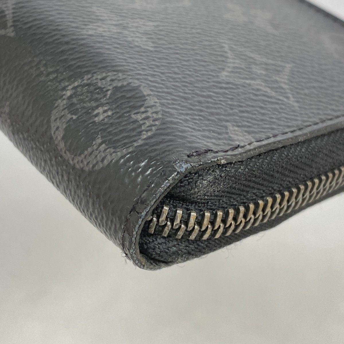 Louis Vuitton Wallet Monogram Eclipse Zippy Vertical Black — view 5