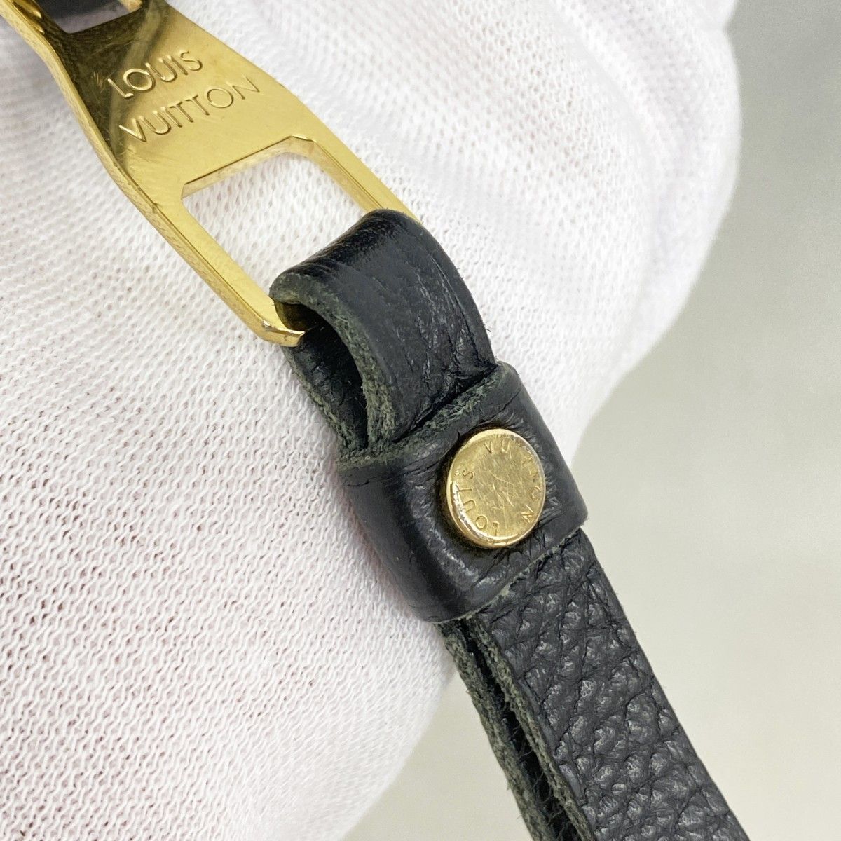 Louis Vuitton Wallet Monogram Empreinte Zippy Noir — view 8