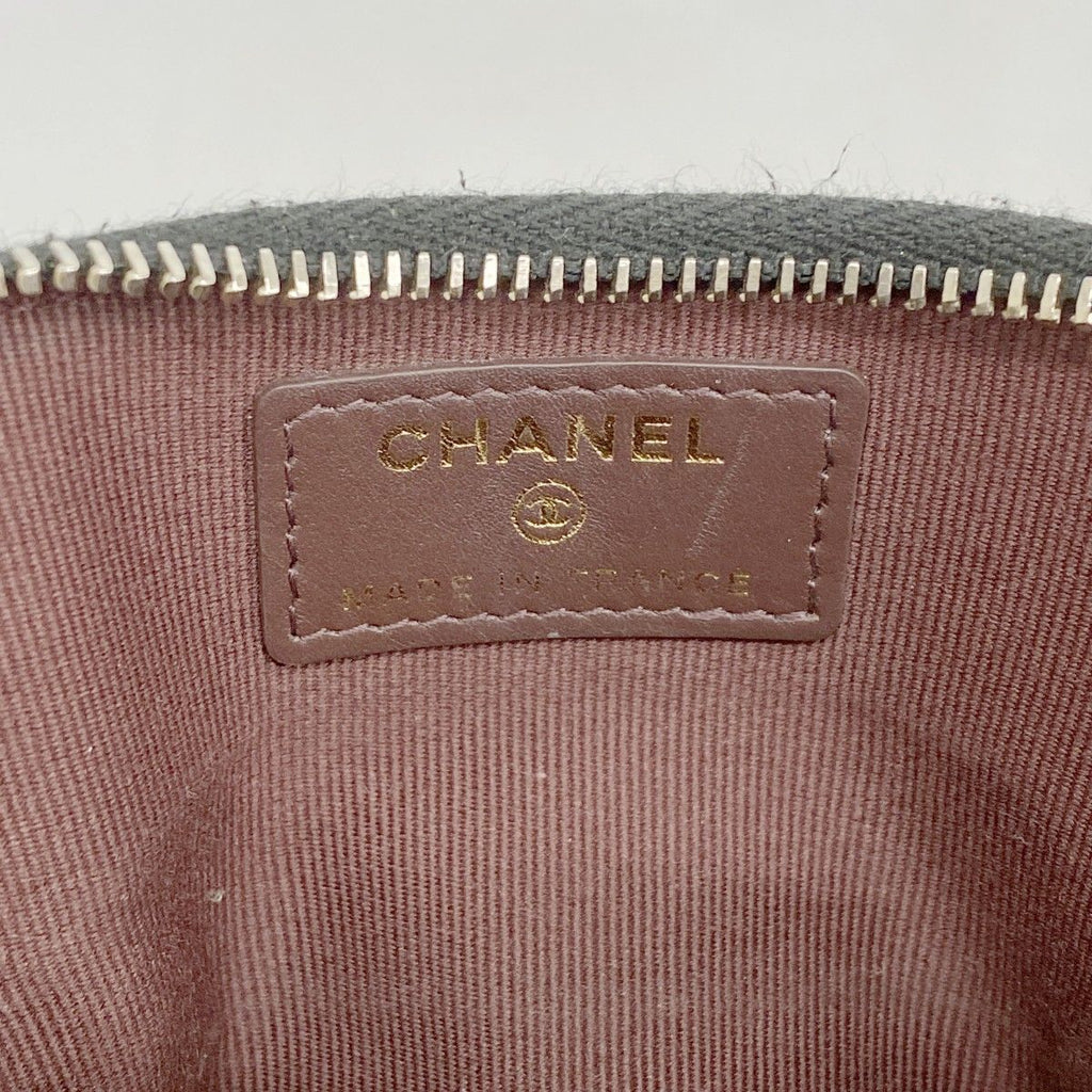 Chanel Coin Case Quilted Caviar Leather Black Champagne Gold — view 4