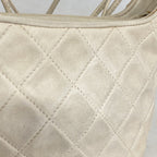 Chanel Shoulder Bag Quilted Lambskin White Gold — view 8