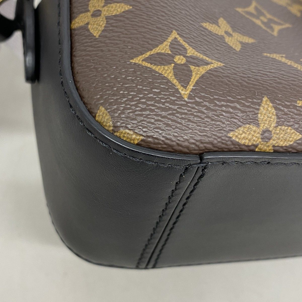 Louis Vuitton Handbag Monogram Saintonge Black Brown 2-Way — view 6