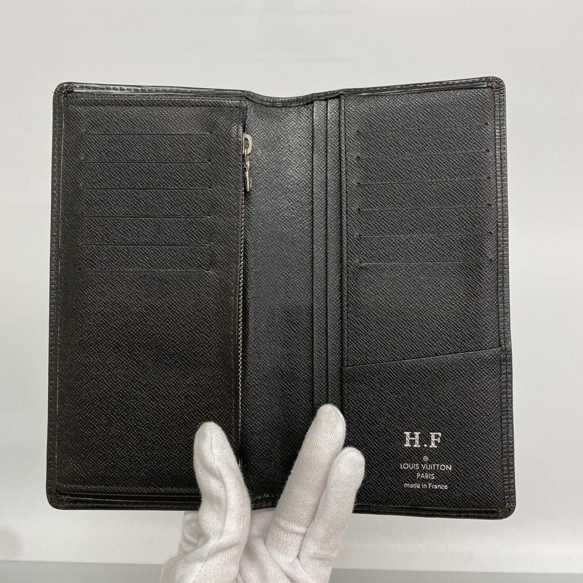 Louis Vuitton Wallet Epi Portefeuille Brazza Noir — view 3
