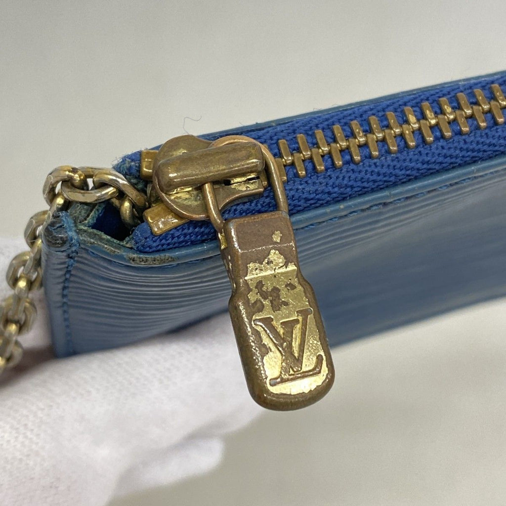 Louis Vuitton Coin Case Epi Pochette Cles Toledo Blue — view 7
