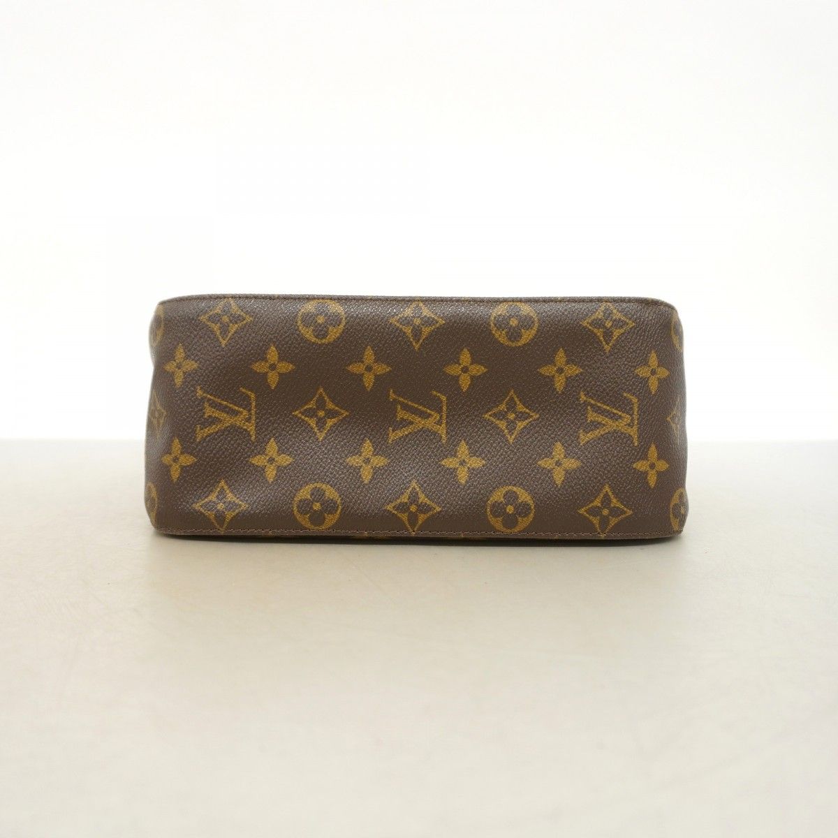 Louis Vuitton Shoulder Bag Monogram Looping MM Brown — view 3