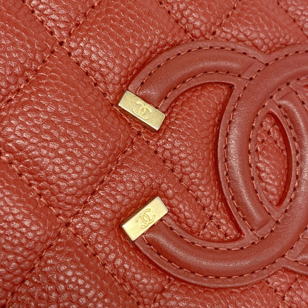 Chanel Wallet Quilted Filigree Caviar Leather Red Gold — view 7