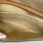 Louis Vuitton Shoulder Bag Monogram Pochette Twin GM Brown — view 4