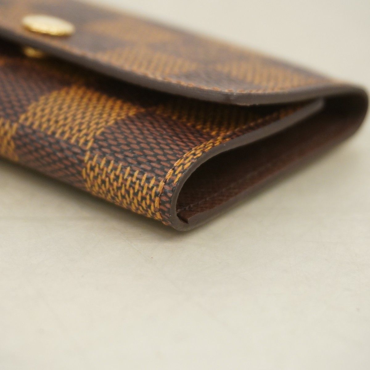 Louis Vuitton Key Case Damier Multicles 4 Ebene Key Holder — view 5