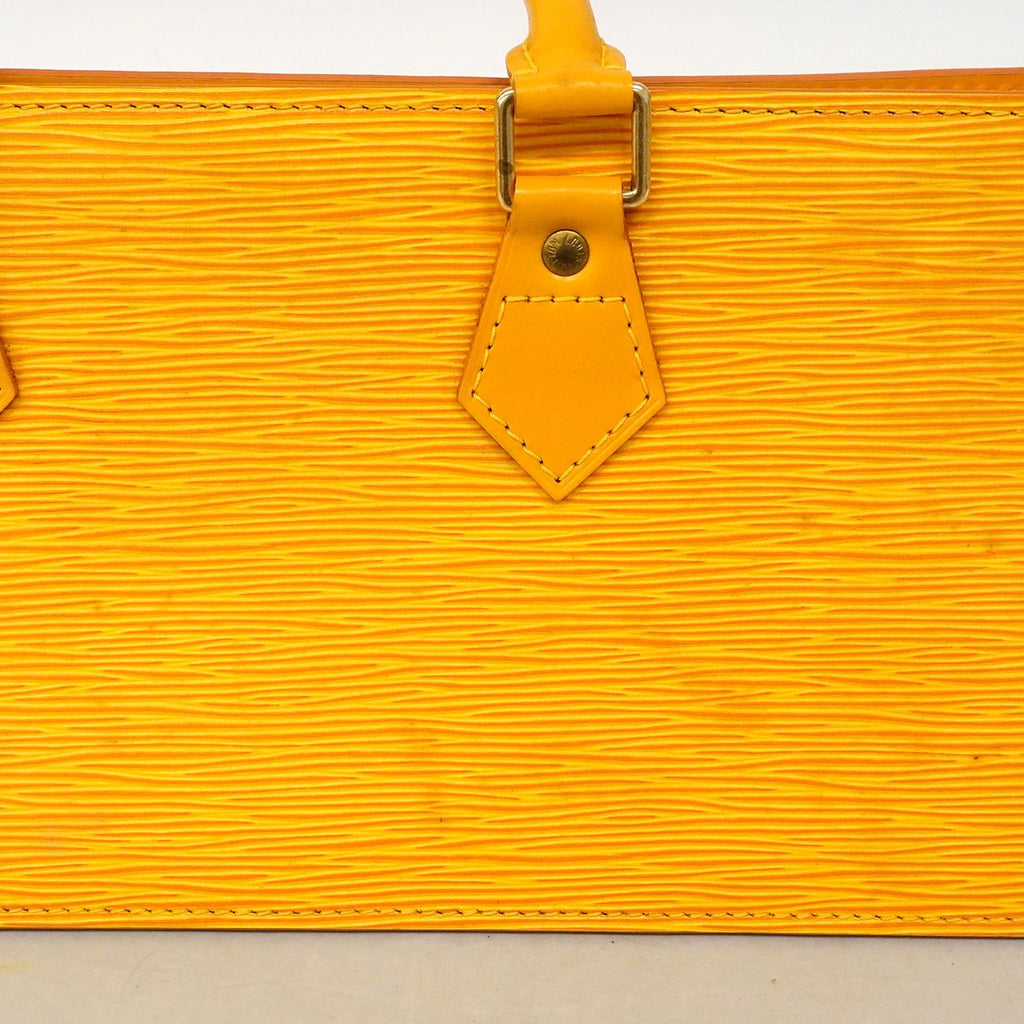 Louis Vuitton Handbag Epi Sac Triangle Jaune — view 9