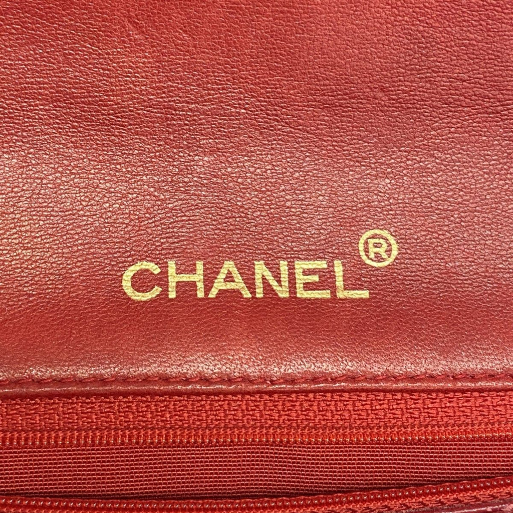 Chanel Shoulder Bag Quilted Lambskin Red Gold — view 5
