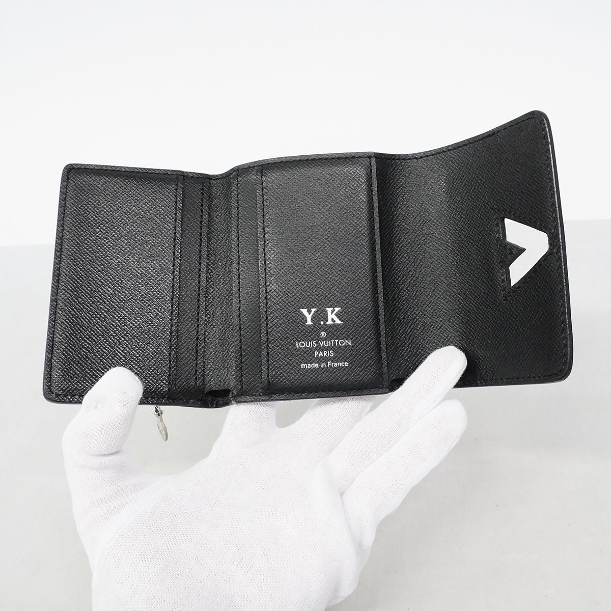 Louis Vuitton Trifold Wallet Epi Portefeuille Twist Compact XS Noir — view 4
