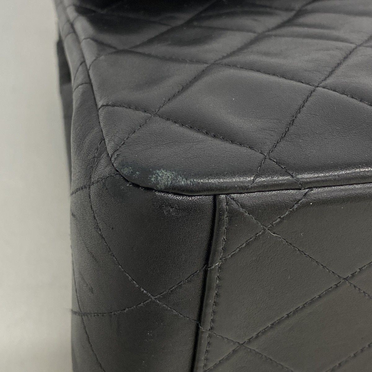 Chanel Shoulder Bag Deca Quilted Lambskin Black Gold — view 6