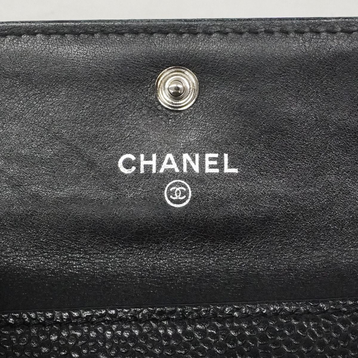 Chanel Card Case Caviar Leather Black Silver — view 5