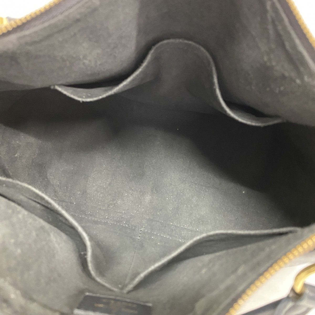 Louis Vuitton Shoulder Bag Monogram Empreinte Tote MM Noir 2-Way — view 4