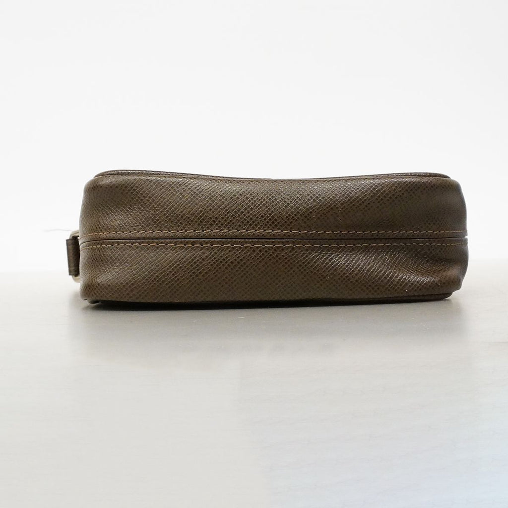 Louis Vuitton Shoulder Bag Taiga Dimitri Grizzly — view 3